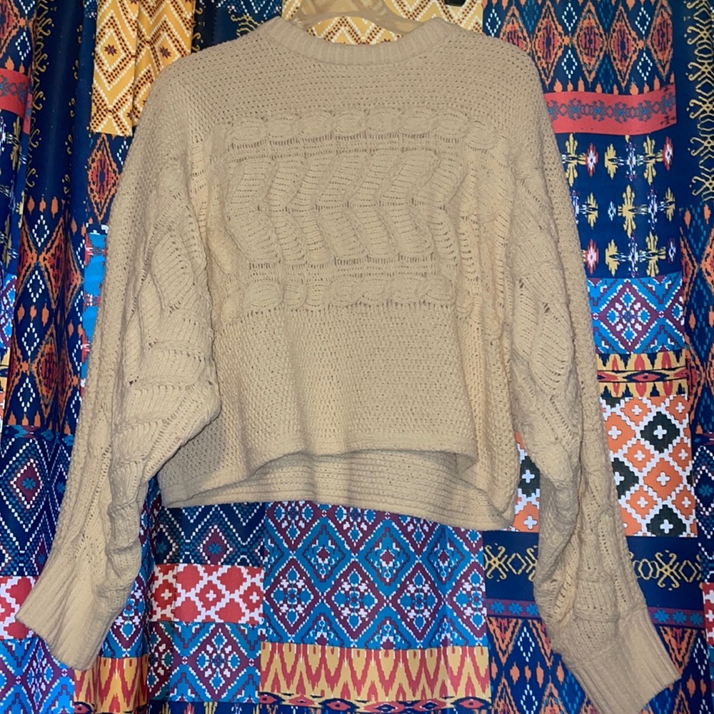 Cropped cream sweater